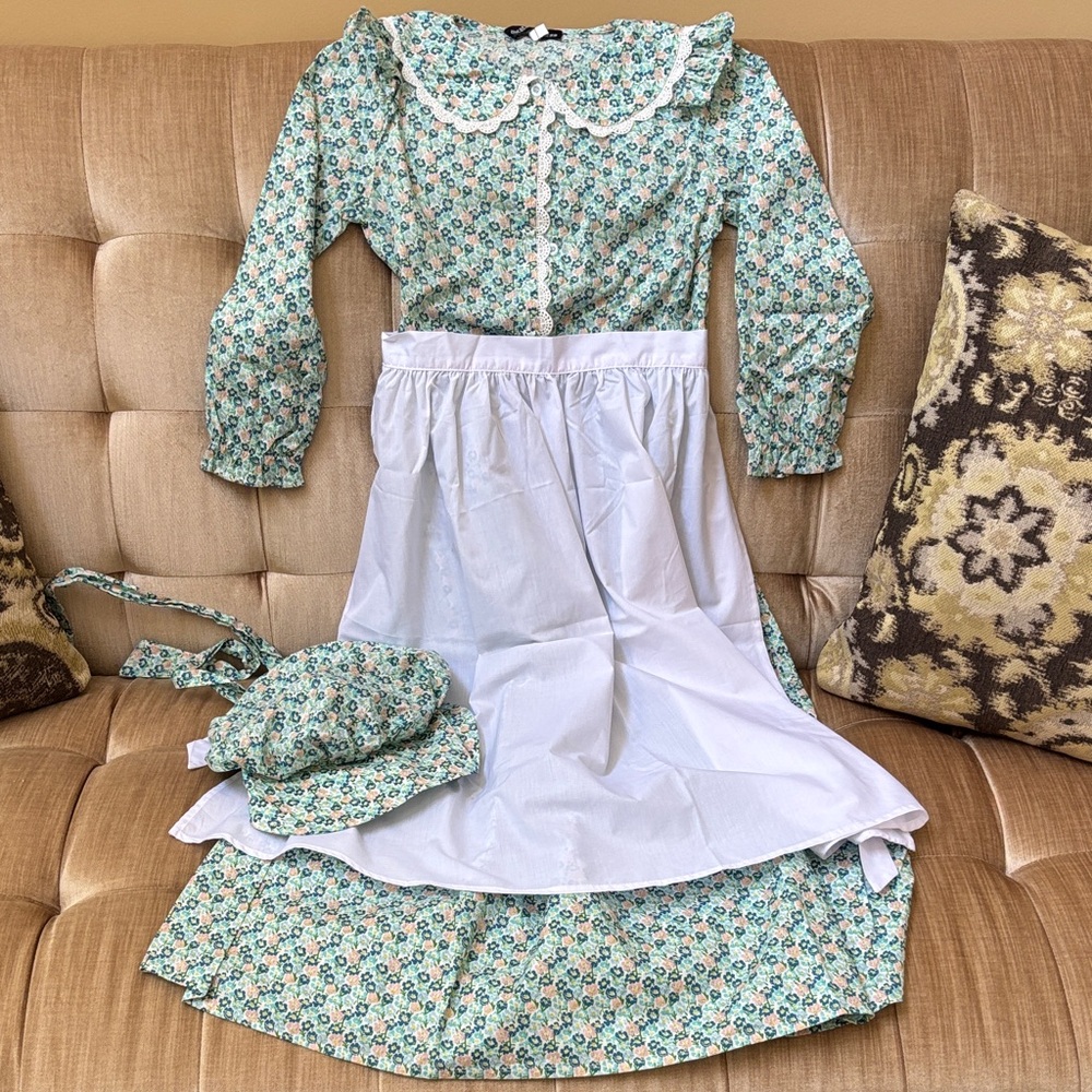 Pioneer/Prairie Costume includes size 12-14 youth